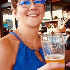 Meet your Posher, Nora